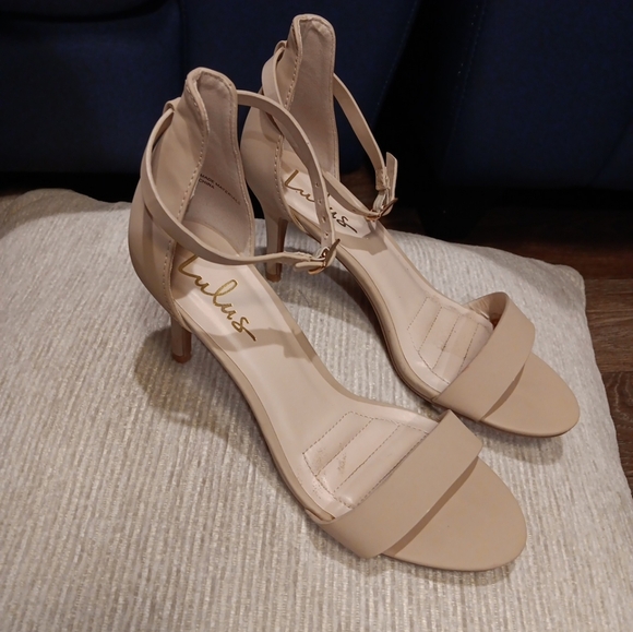Lulus Elegant Beige Ankle Strap Heels Size 8 - Picture 2 of 5